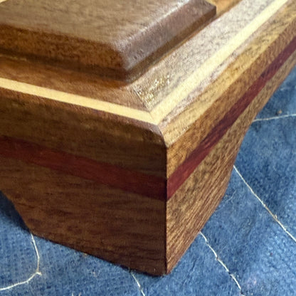 Sapele and Maple with Specialty Border Chess Board